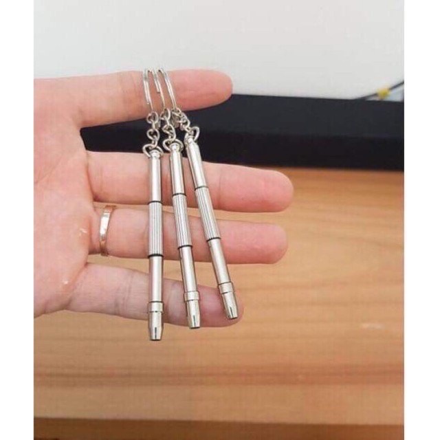 Tua vít vặn kính tại nhà tiện lợi treo chìa khoá | BigBuy360 - bigbuy360.vn