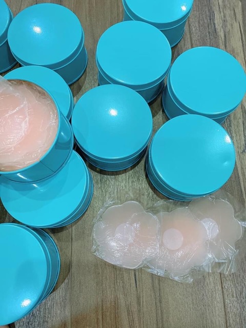 Áo dán đầu ti | BigBuy360 - bigbuy360.vn