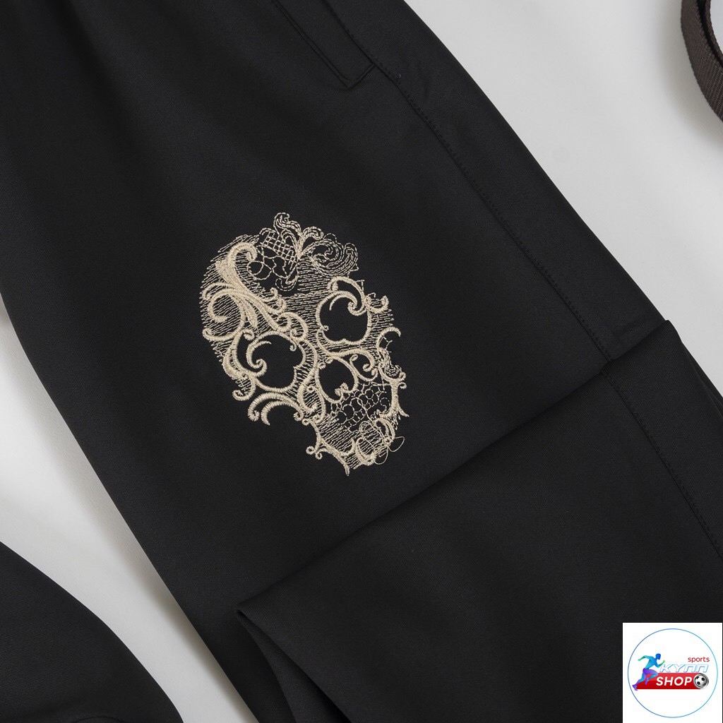 Bộ thể thao chất liệu vải Umi cao cấp hình thêu đẹp mắt phom 40-75kg - kynn shop | BigBuy360 - bigbuy360.vn