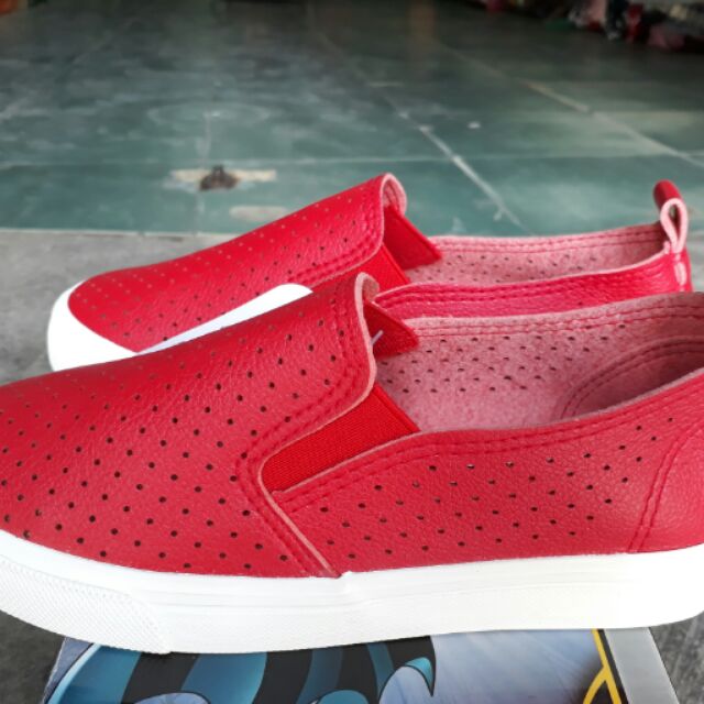 Giày slip on thời trang cho bé gái