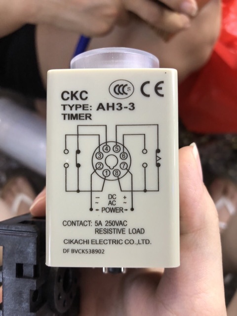 Rơle (relay) trễ thời gian 60s CKC AH3-3 (không kèm đế)