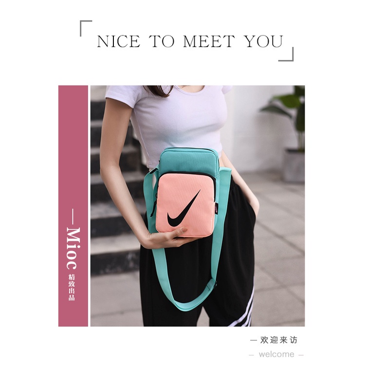 Túi đeo chéo Nike Cl832 thiết kế sành điệu thời trang