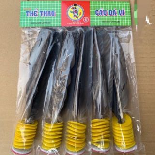 Cầu đá chân màu đen