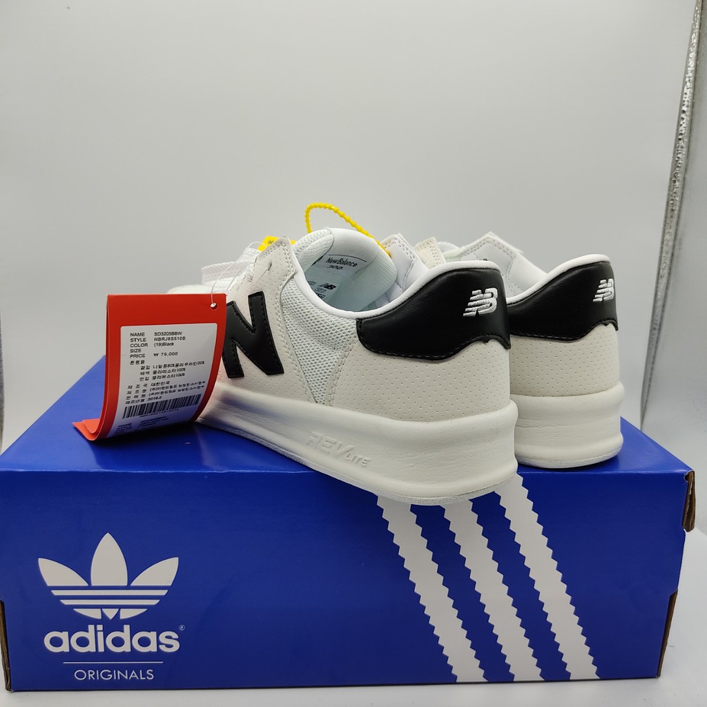 Giày Thể Thao, Giày Thời Trang Nam, Nữ Newbalen Chữ Đen, Nền Trắng Tinh Khôi Tự Tin Khoe Cả Tính Trên Từng Bước Đi | BigBuy360 - bigbuy360.vn