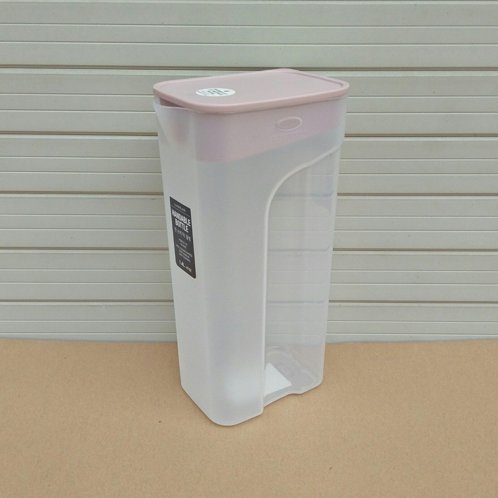 BÌNH NƯỚC NHỰA LOCK&LOCK 1.4 LÍT - Đồ khuyến mãi của sữa Friso | BigBuy360 - bigbuy360.vn