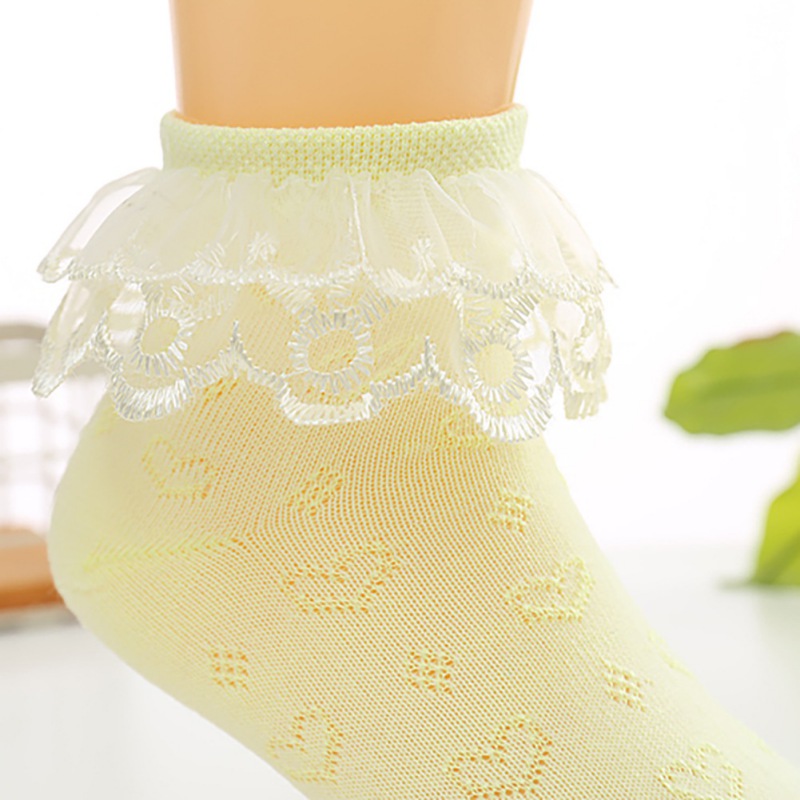 Đôi tất màu nhạt in họa tiết dễ thương phong cách Hàn Quốc tiện lợi