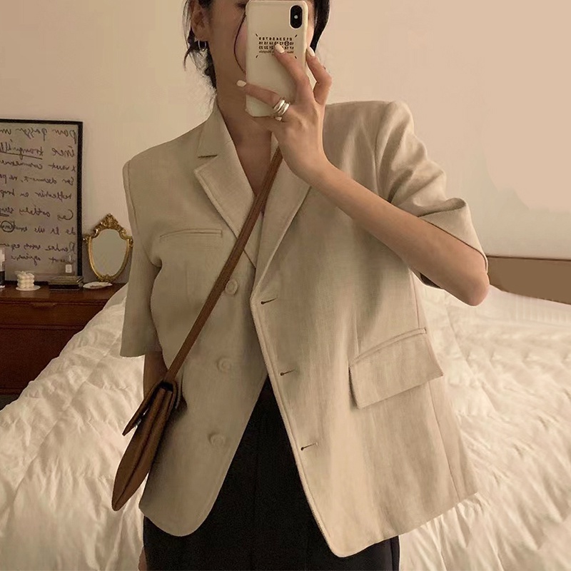 Áo vest ngắn tay kem đen 4