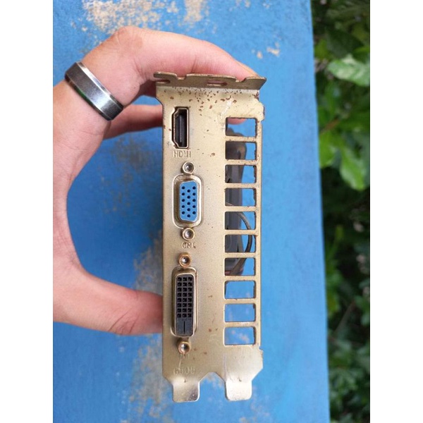 Card hình msi 650-2gd5 cũ có nguồn phụ 6pin | BigBuy360 - bigbuy360.vn