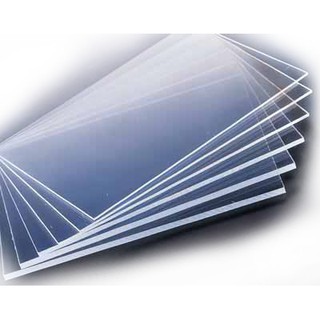 Mica Đài Loan màu Trong kính dày 5mm 40cm x 60cm