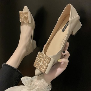HOTTTGiày Mũi nhọn QC3| Đế Vuông 4cm| Bề Mặt Đính Đá Tinh Tế| Sang Trọng Nữ Tính | Thời Trang Hàn Quốc 2019