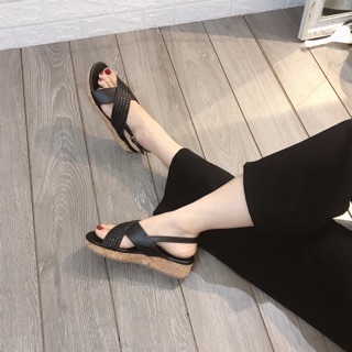 Sandal hàng xuất