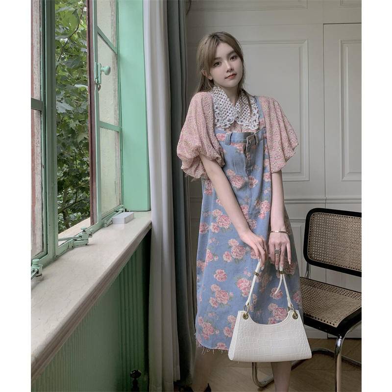Đầm yếm denim in hoa phong cách mới (có bán lẻ)