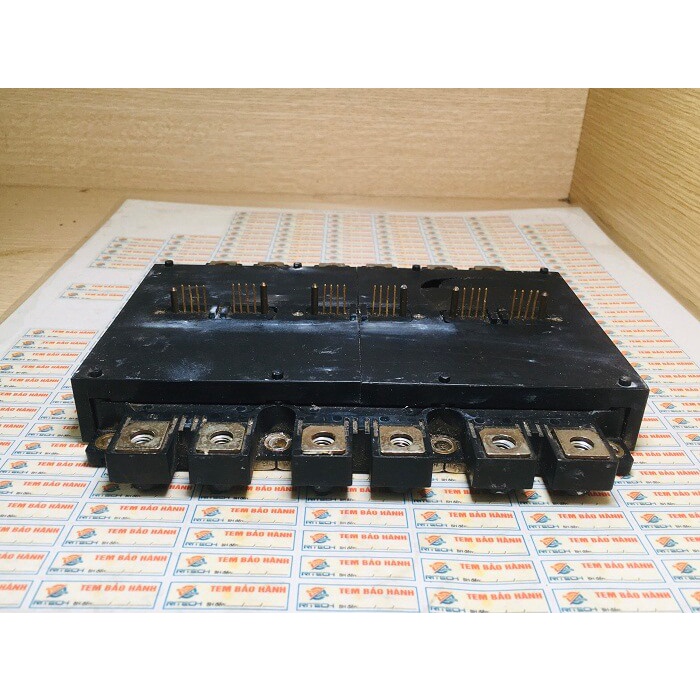 PM300CLA120 IGBT Mitsubishi 300A 1200V tháo máy