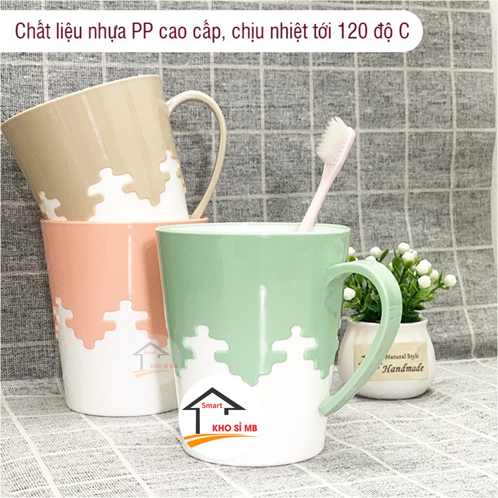 Cốc nhựa uống nước 2 màu, ly nhưa Việt Nhật chịu nhiệt, có quai cầm cao cấp kho sỉ mb