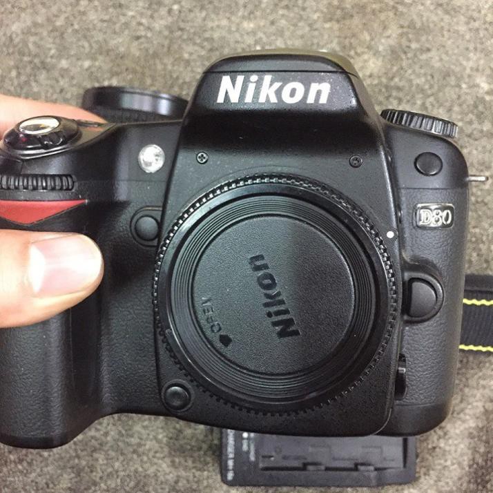 [Shoppe trợ giá ] Máy ảnh Nikon D80 kèm lens 35-70 rất đẹp, sưu tầm