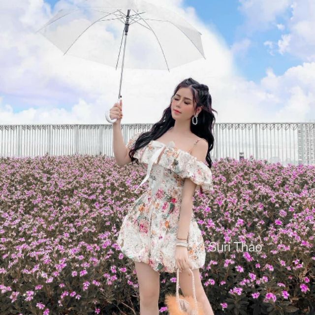 Jumpsuit trắng hoa bệt vai