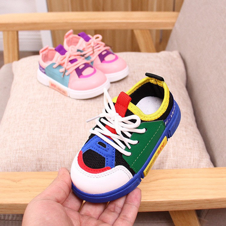 Giày bé trai/ bé gái buộc dây