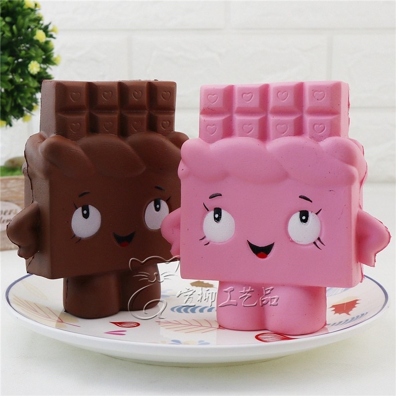 SquiShy Bánh Kem SoCoLa Chocolate TO BỰ đáng yêu màu hồng