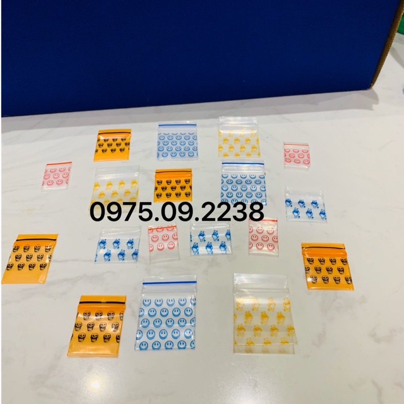 100 túi zip nhí hình mặt cười xanh size 3x4cm