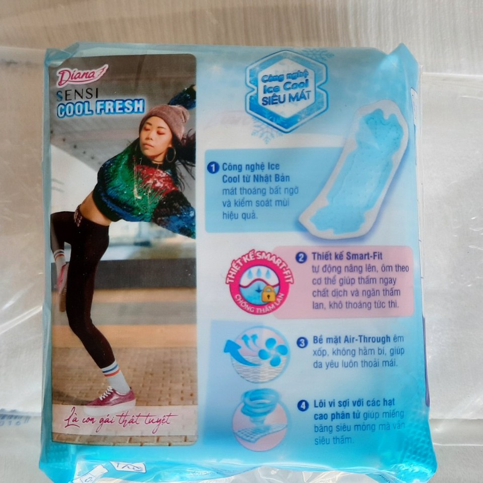Băng vệ sinh Diana Sensi Cool Fresh siêu mỏng không cánh ( 8 miếng) combo 6 gói/ túi