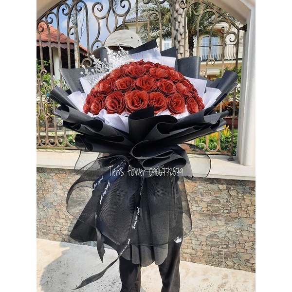 [Quà sinh nhật- hình thật] Bó hoa nhũ kim tuyến 50 bông tặng thiệp và vương miện