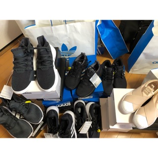 Giày thể thao trả order 2~3 đôi