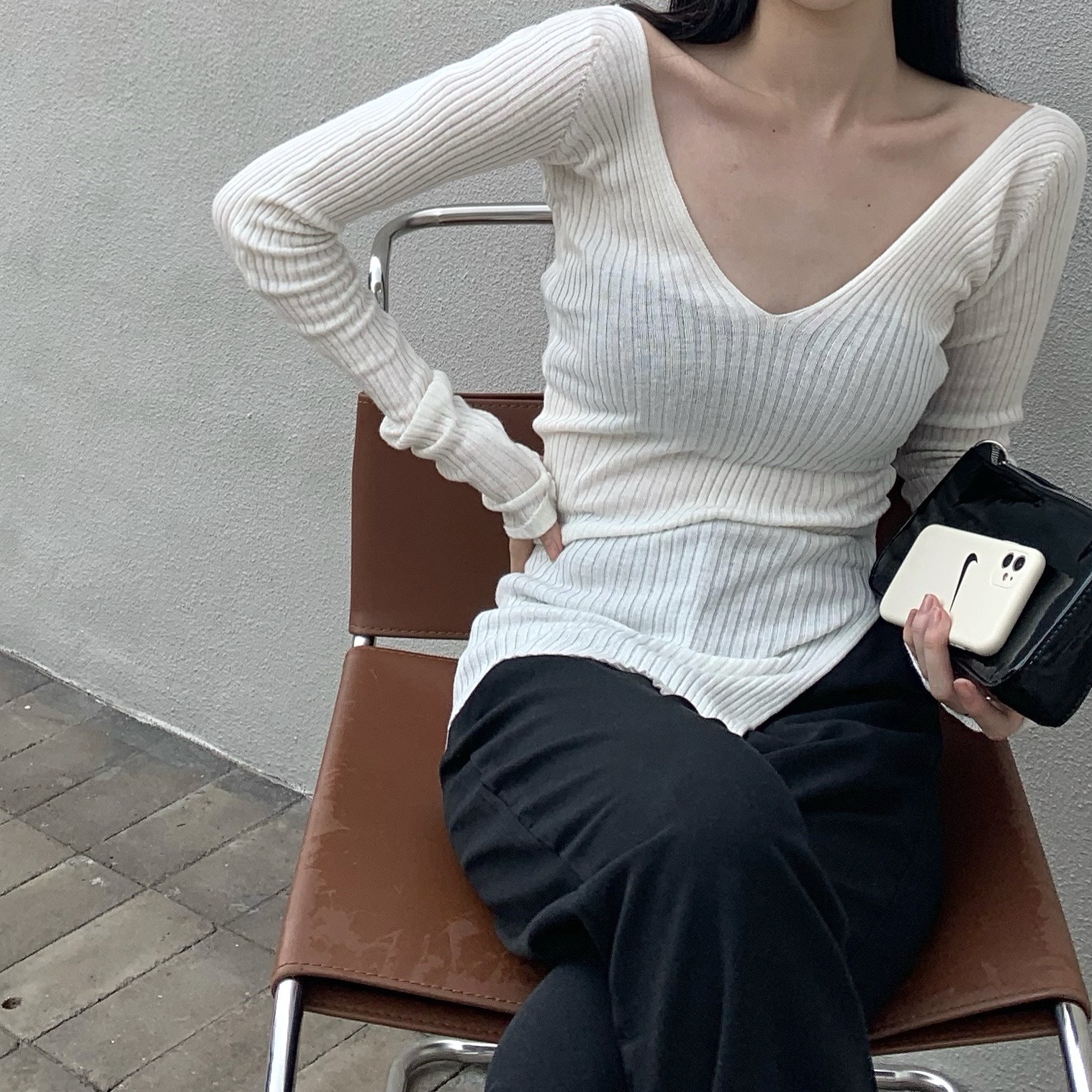 Quần dài ống rộng thiết kế xẻ tà thời trang cho nữ | BigBuy360 - bigbuy360.vn