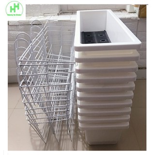 Combo 10 Giỏ Sắt Treo Chậu Hoa Ban Công KT 64x21x18Cm + 10 Khay/ Máng Nhựa Trồng Rau, Trồng Hoa KT 67X24X19Cm -Màu Trắng