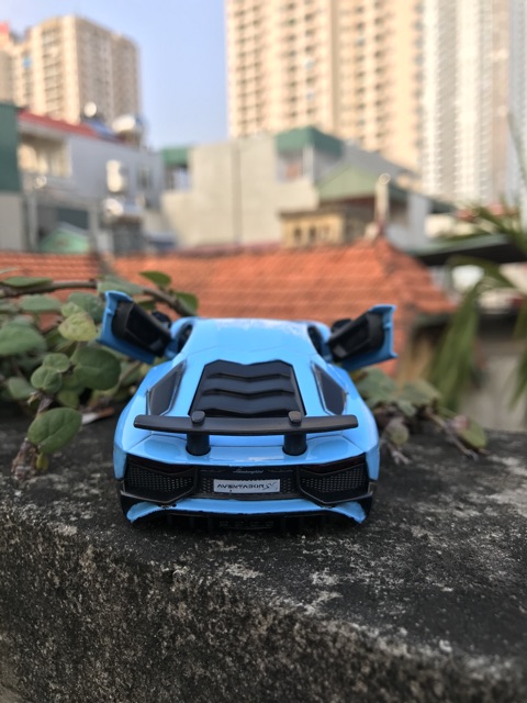 Mô hình LamborghiniFREESHIPAventador SV kim loại tỉ lệ 1:36