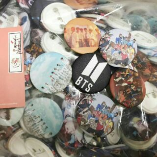 Huy hiệu BTS WannaOne Exo huy hiệu thần tượng kpop