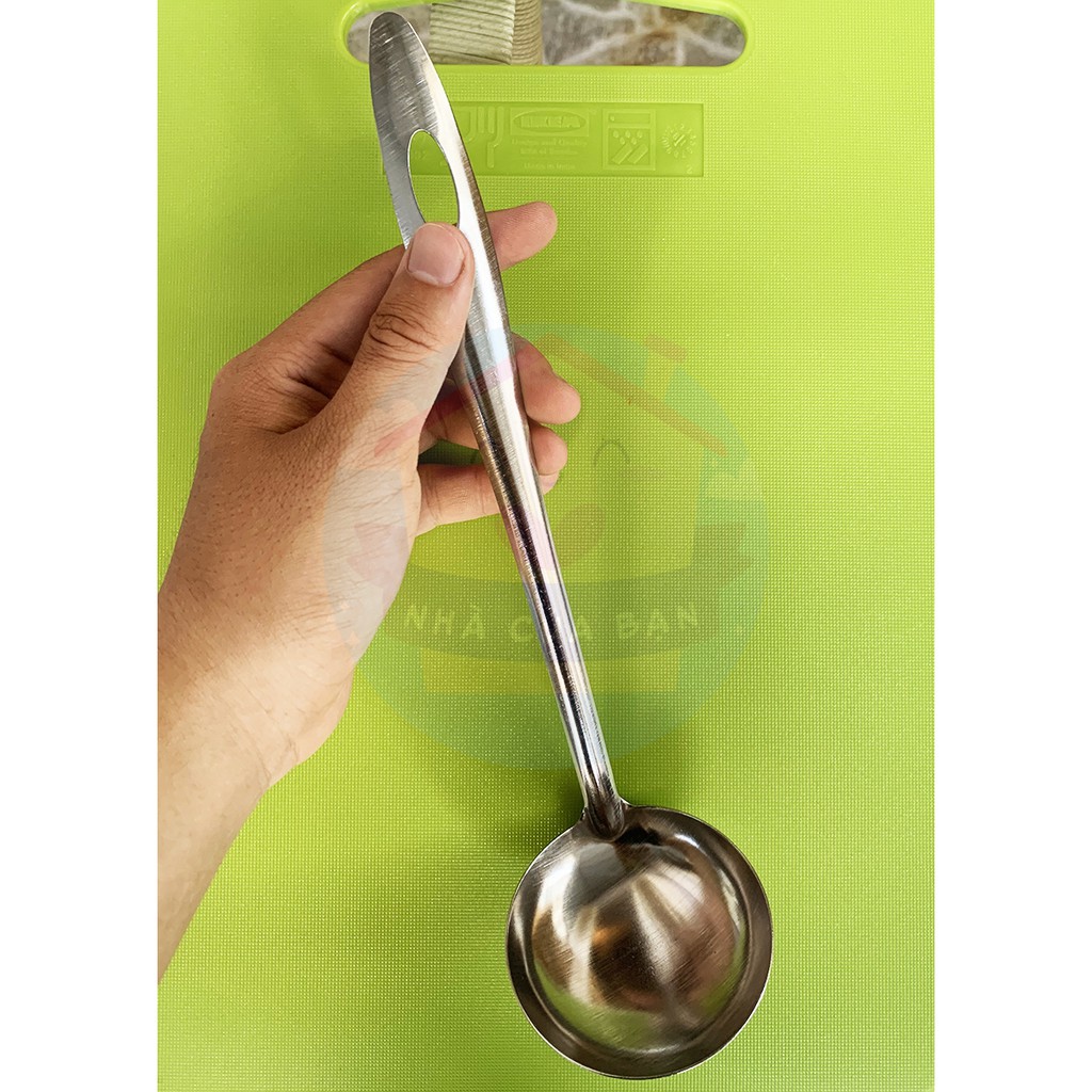 Vá (muỗng) múc canh chất liệu 100% Inox bóng loáng các loại, giá lẻ rẻ như giá buôn - Nhà Của Bạn