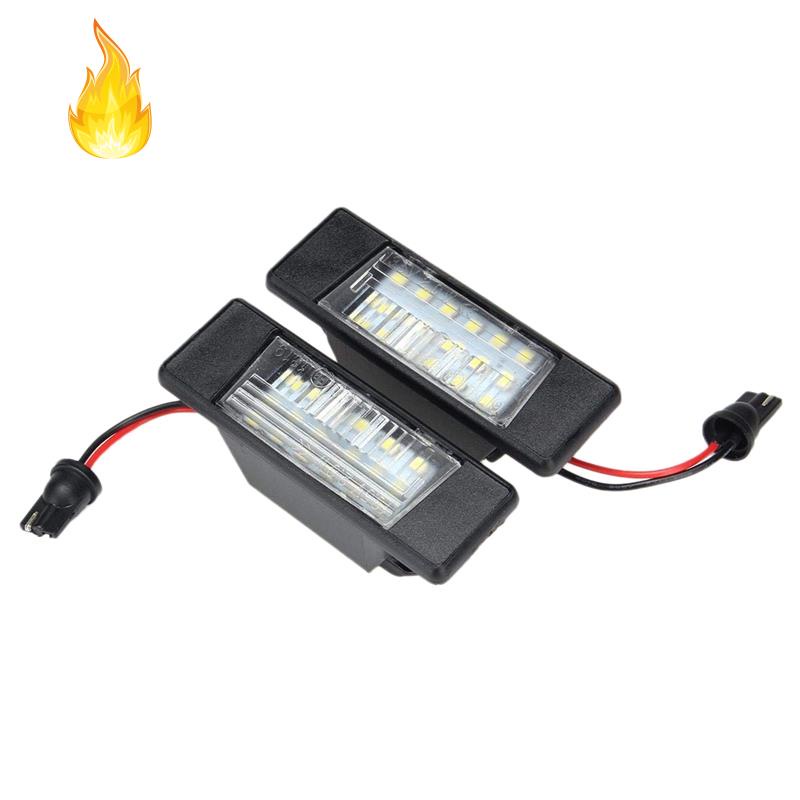 Set 2 Đèn Biển Số 18 Bóng Led Cho Xe Hơi Nissan Qashqai X-Trail Juke Primera
