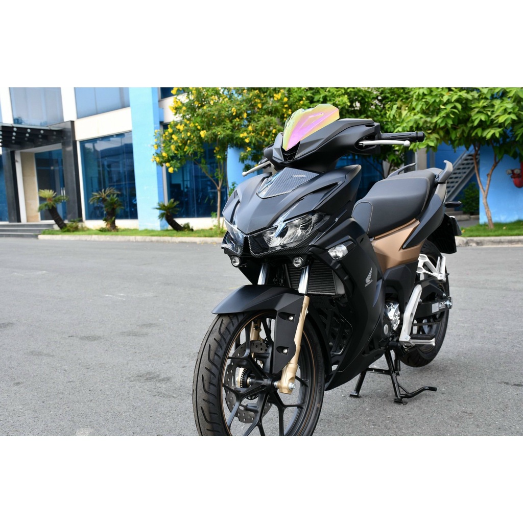 Cánh gió winner x V3 tích hợp trợ sáng led mini cho winner X V3 Chính Hãng Universe