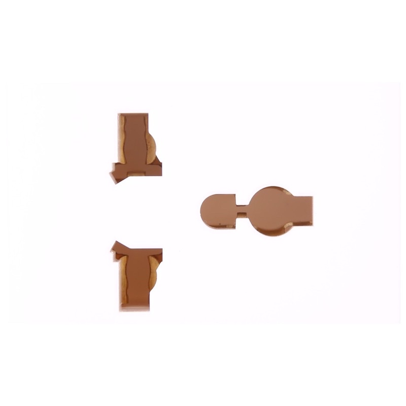 Ổ cắm 3 chấu 4 ổ Deli 18337 (03m).