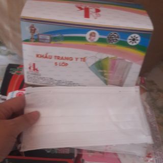 Khẩu trang y te 5 lop ck hộp 50 cái