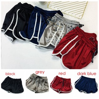 Quần short thể thao nữ