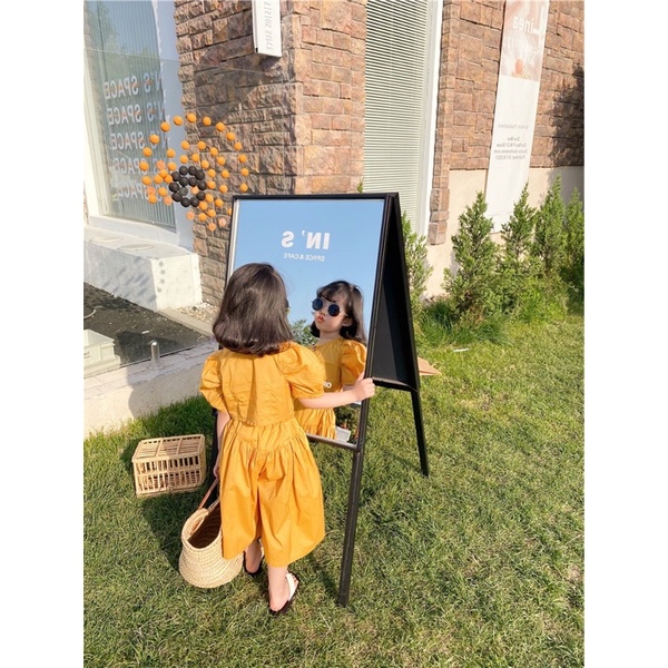 Váy bé gái phong cách Âu màu vàng