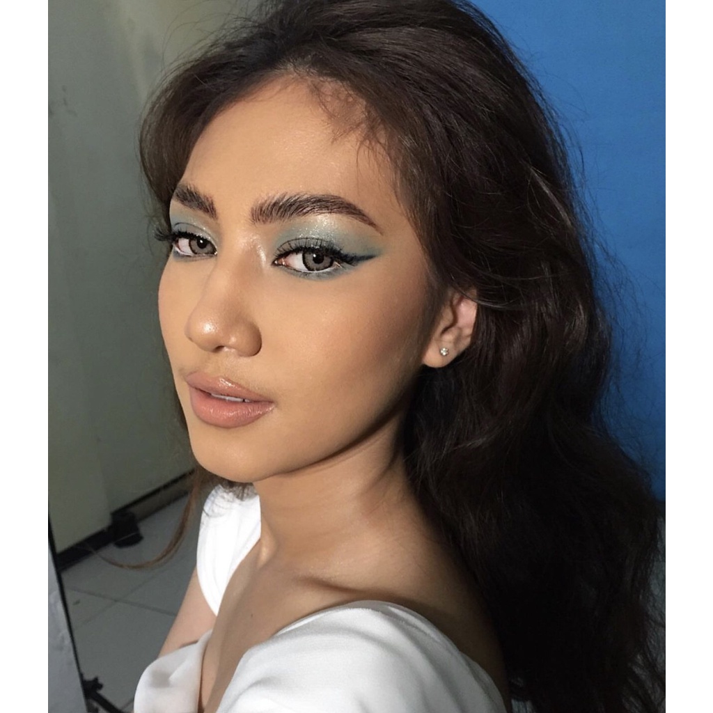 Phấn Nền Kiềm Dầu, Che Khuyết Điểm Revlon Photoready/Translucent Blurring Powder 7.1gr-USA 100%