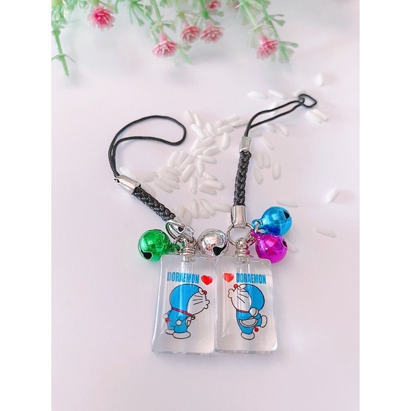 Móc khoá cặp khắc tên hạt gạo theo yêu cầu mẫu doremon