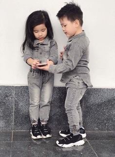 Combo (Yên)