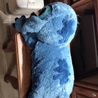 Gối ôm stitch xù 60cm của Huỳnh Lê Thảo Ngân