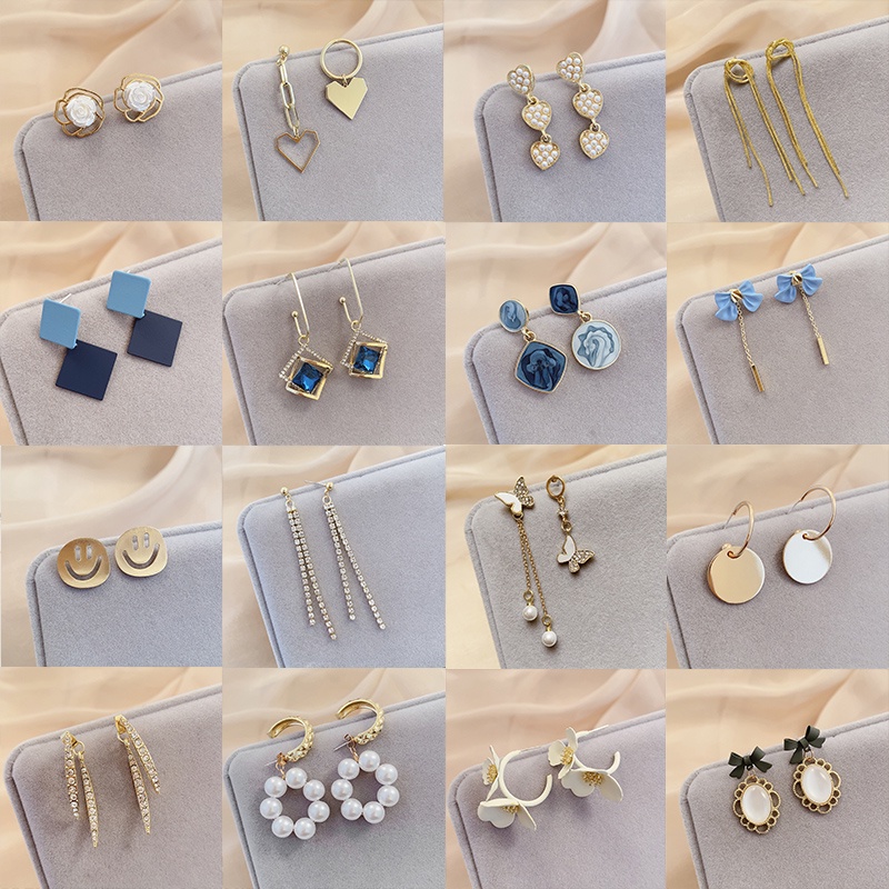 Khuyên Tai Hình Năm Mới Phong Cách Hàn Quốc Thời Trang Thu Đông 2022