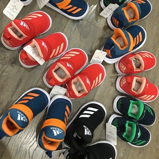 Giày adidas