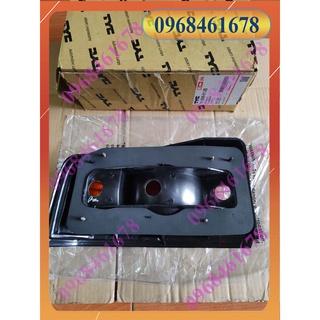 Đèn hậu Mazda 323 đời 95-97 (Hàng TYC)