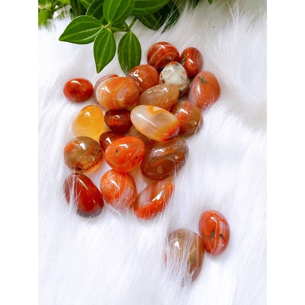 Tumble Carnelian - Ngọc Carnelian hỗ trợ điều hoà tâm trí, cảm xúc