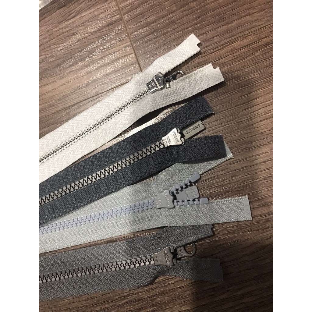 40~51cm) XÁM-Dây kéo phao, nylon hiệu YKK, CMZ, XBL,IDEAL để may áo khoác, áo phao hàng tốt VNXK.