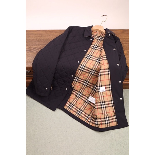 Áo khoác nam BURBERRY BBR trần chỉ ô trám thu đông 2021