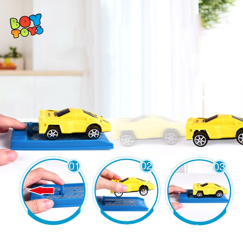 Hộp 11 ô tô chạy bánh đà kèm phụ kiện cho bé thỏa sức vui chơi