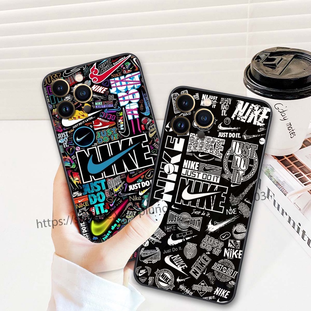 Ốp lưng Iphone 13 / 13 Mini / 13 Pro / 13 Pro Max in hình thương hiệu thời trang đa sắc cá tính cạnh viền vuông