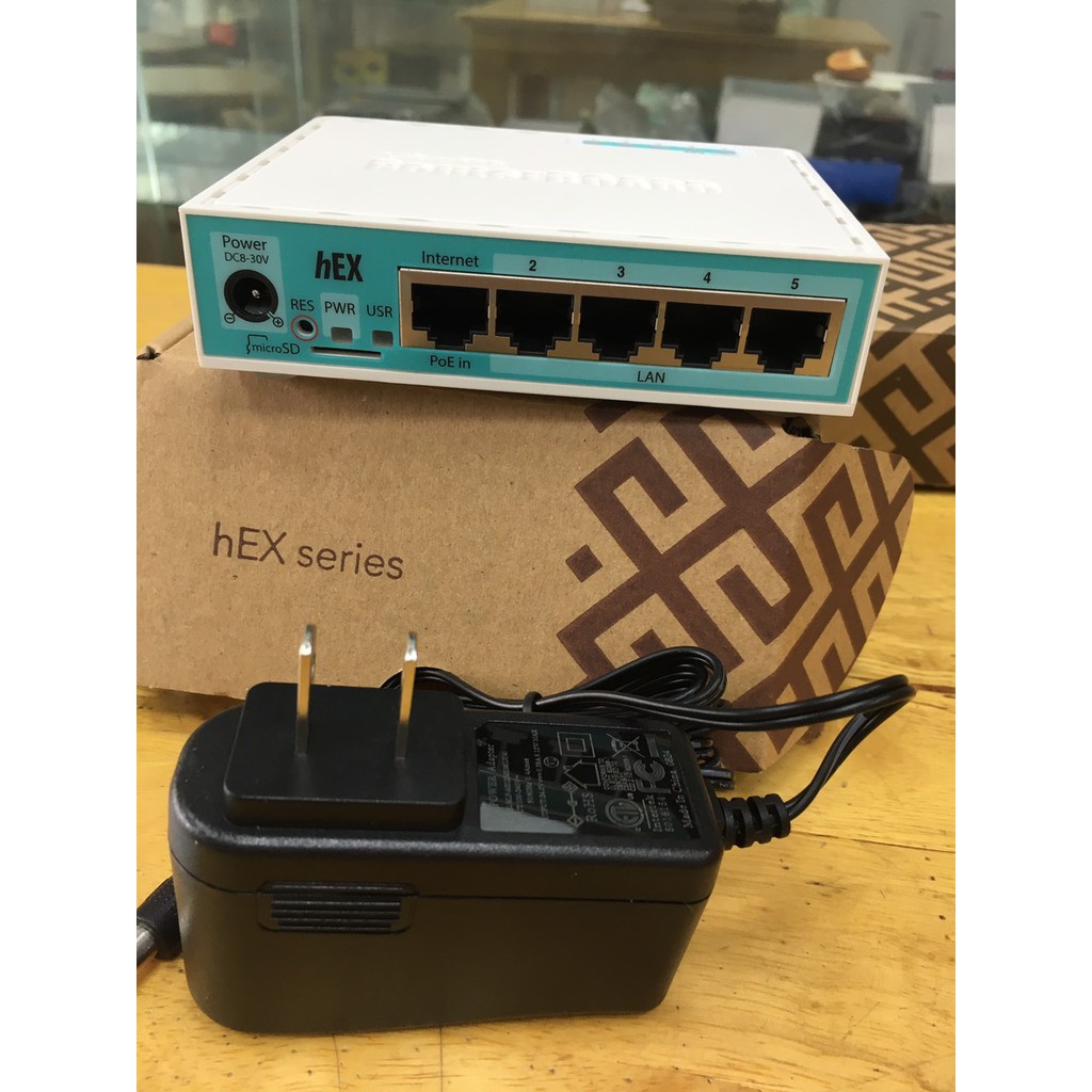 Mikrotik RouterBOARD hEX 5 Ports Router Gigabit PoE - RB750Gr3